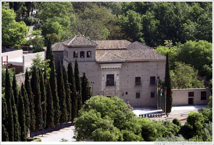 Palacio de los C?va (16th century), viewed from the Alhambra.  City center.