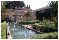 Patio de la Acequia (Court of the Water Channel), Palacio de Generalife.