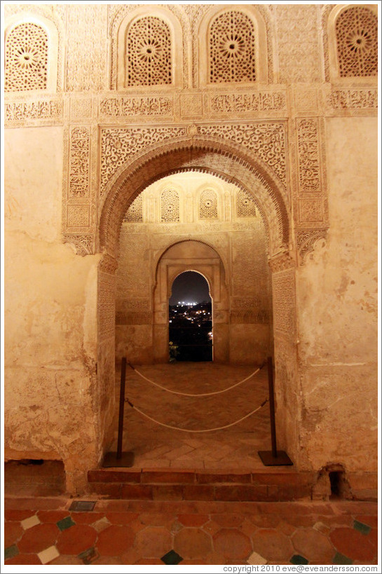 Torre de Ismail (Tower of Ismail) at night, Palacio de Generalife.