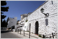 White houses on Camino del Sacromonte.