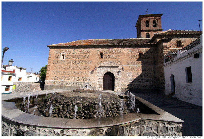Central square.  Nig?elas, Granada province.