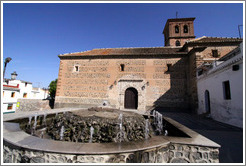 Central square.  Nig?elas, Granada province.