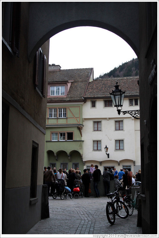 Paradiesgasse, looking through arch toward Arcas, Old Town, Chur.