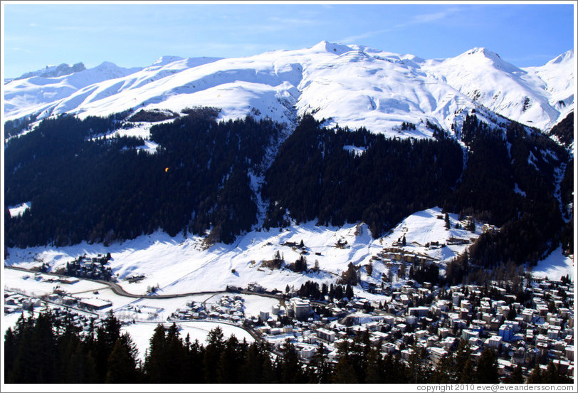 The town of Davos seen from the Jakobshornbahn gondola.