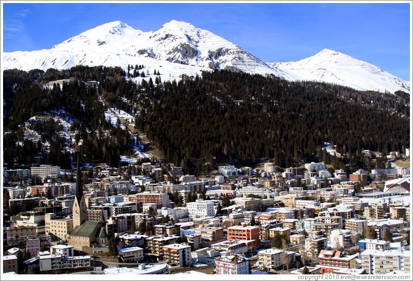 The town of Davos seen from the Jakobshornbahn gondola.