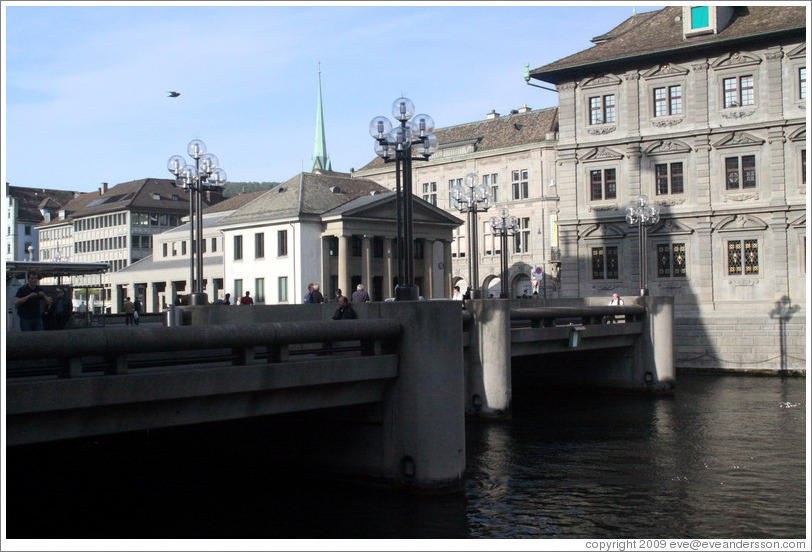 Rathausbr?cke (Town Hall Bridge).  Altstadt (Old Town).