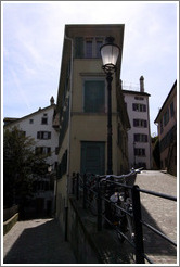 House with front and back simultaneously visible.  Wohllebgasse.  Altstadt (Old Town).