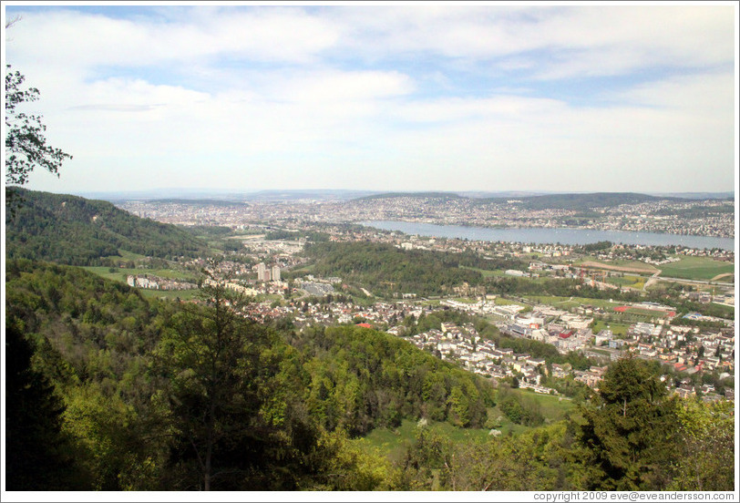 View to the north of Z?rich and suburbs.