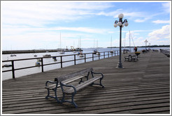 Dock at the end of Calle de Espa?Barrio Hist?o (Old Town).