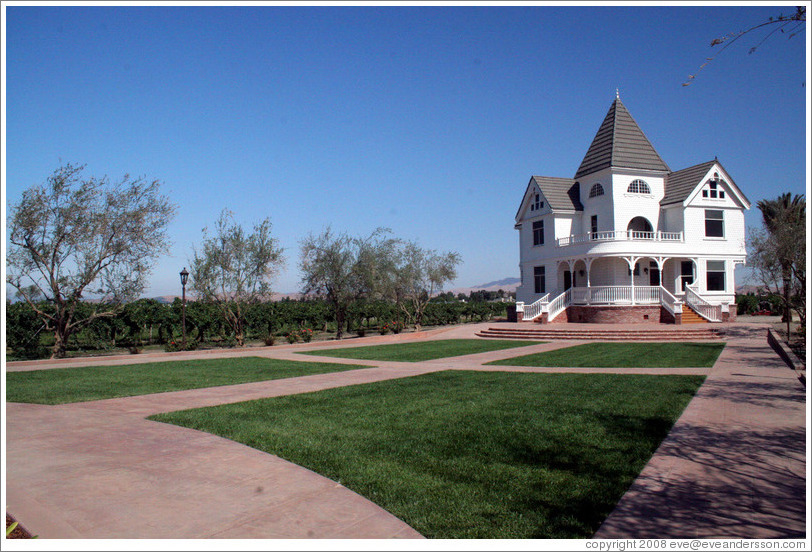 Victorian house.  Concannon Vineyard.