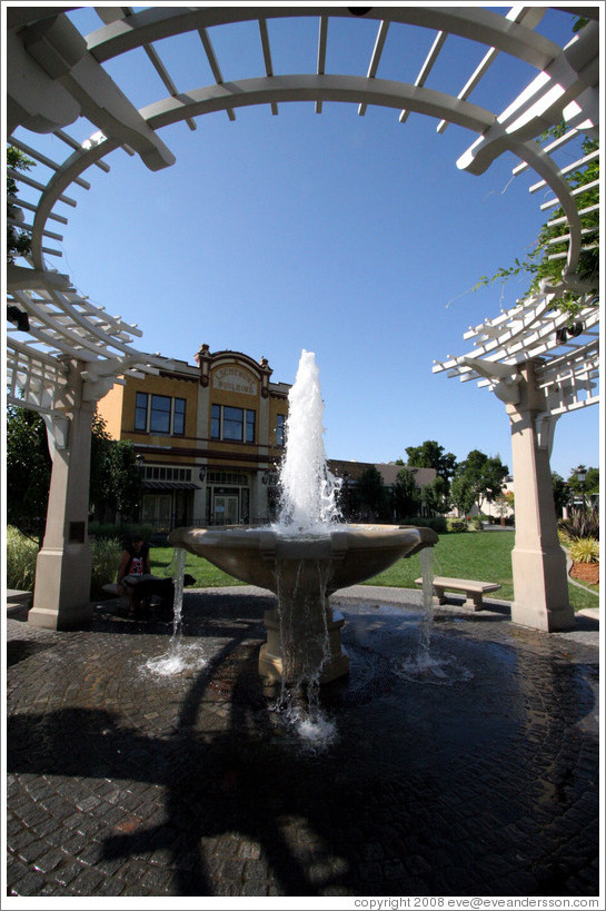 Fountain.  Downtown Livermore.
