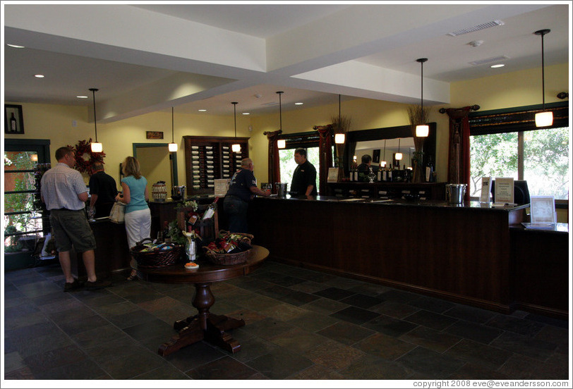 Tasting room.  Tam&aacute;s Estates.