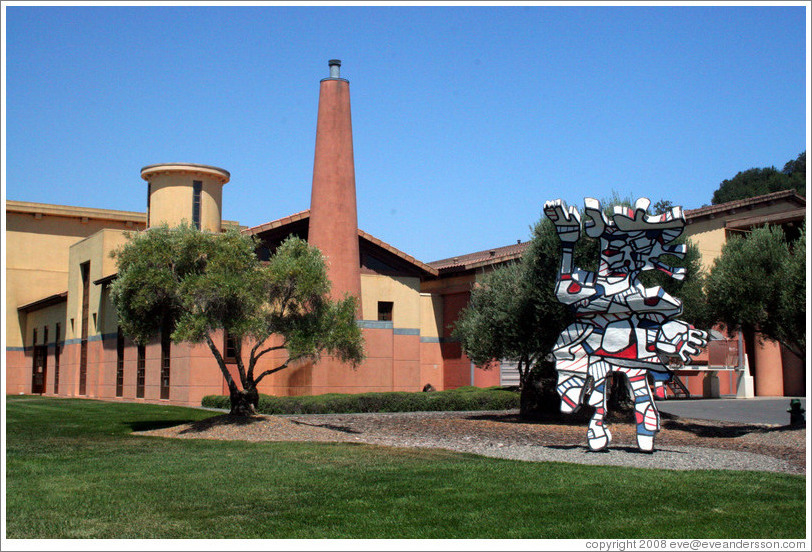 Exterior of Clos Pegase Winery, with artwork in front.