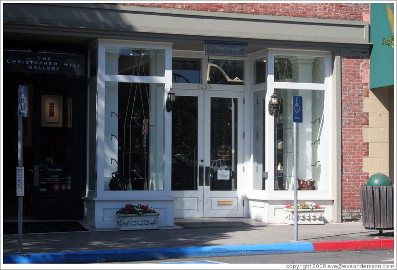 Footcandy. Main St. Downtown St. Helena. (Photo ID 12858st.helen)