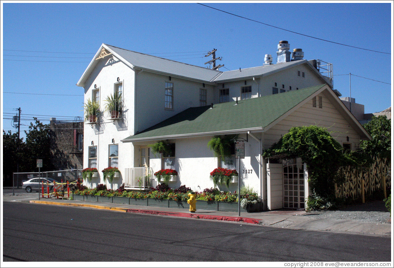 Cindy's Backstreet Kitchen.  Railroad Ave.  Downtown St. Helena.