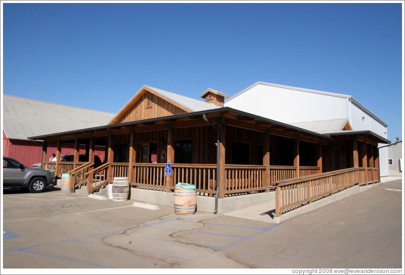 Tasting room.  Tres Hermanas Winery.