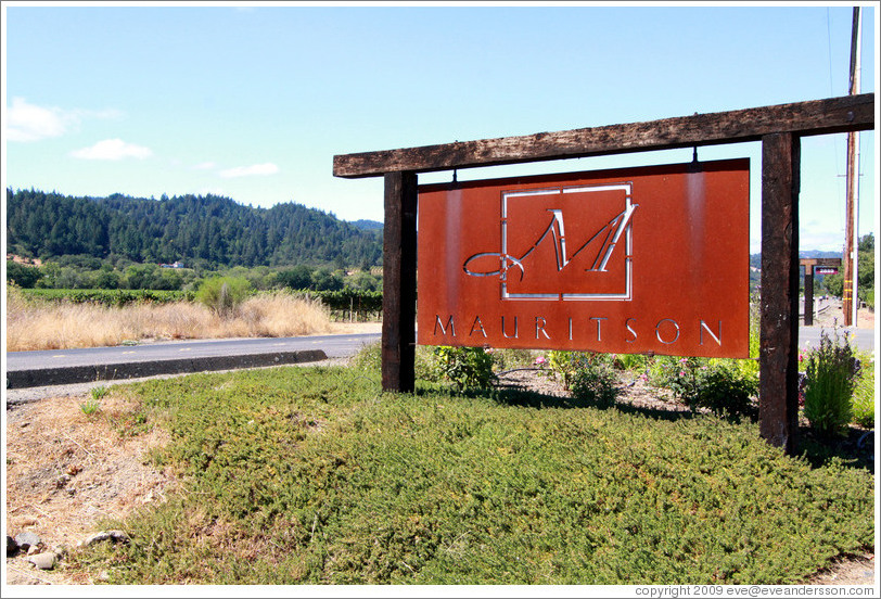 Sign at entrance, Mauritson Wines.