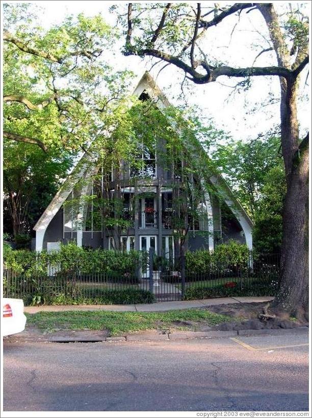 Garden district house.