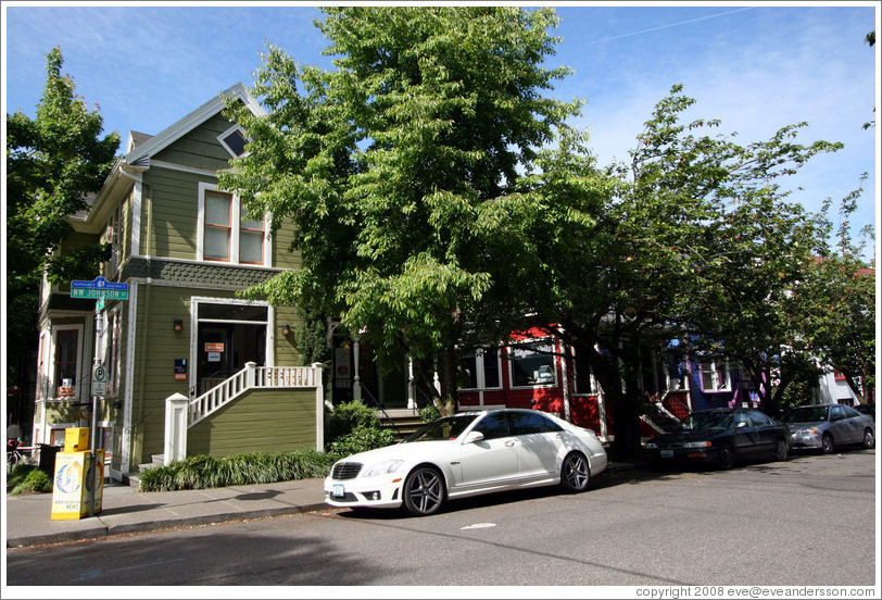 Houses on Johnson St. near 23rd Ave.  Alphabet District.