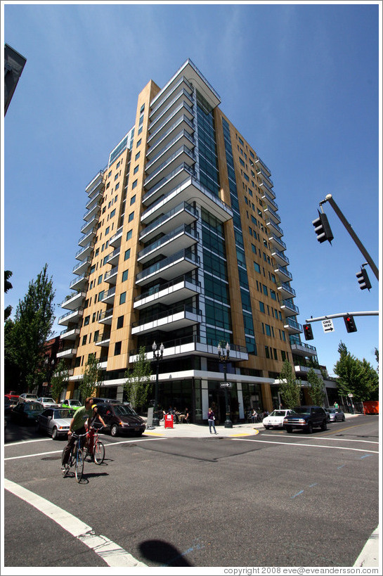 Building at 12th Ave. and Everett St., Pearl District.