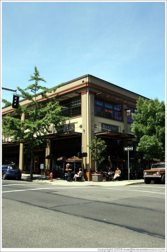 Manzana Restaurant. 12th Ave. and Glisan St., Pearl District.