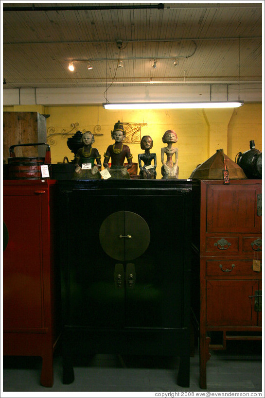 Cargo store (interior), with Buddhas. 13th Ave. and Flanders St., Pearl District.